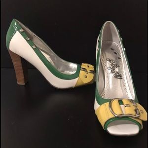 NAUGHTY MONKEY Leather Open Toe Heels Sz 7.5